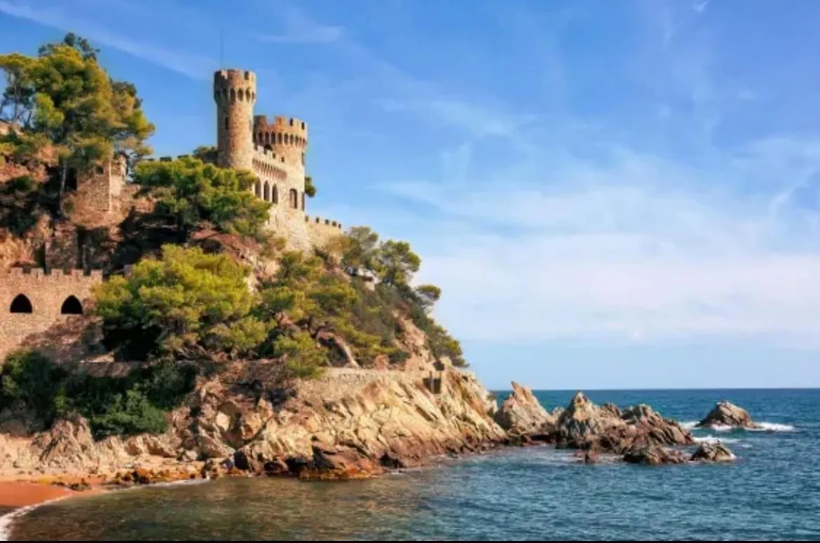 Costa Suite Beach, Pool And Parking 료렛 드 마르 0*,  스페인